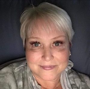 Meet your Posher, Doris